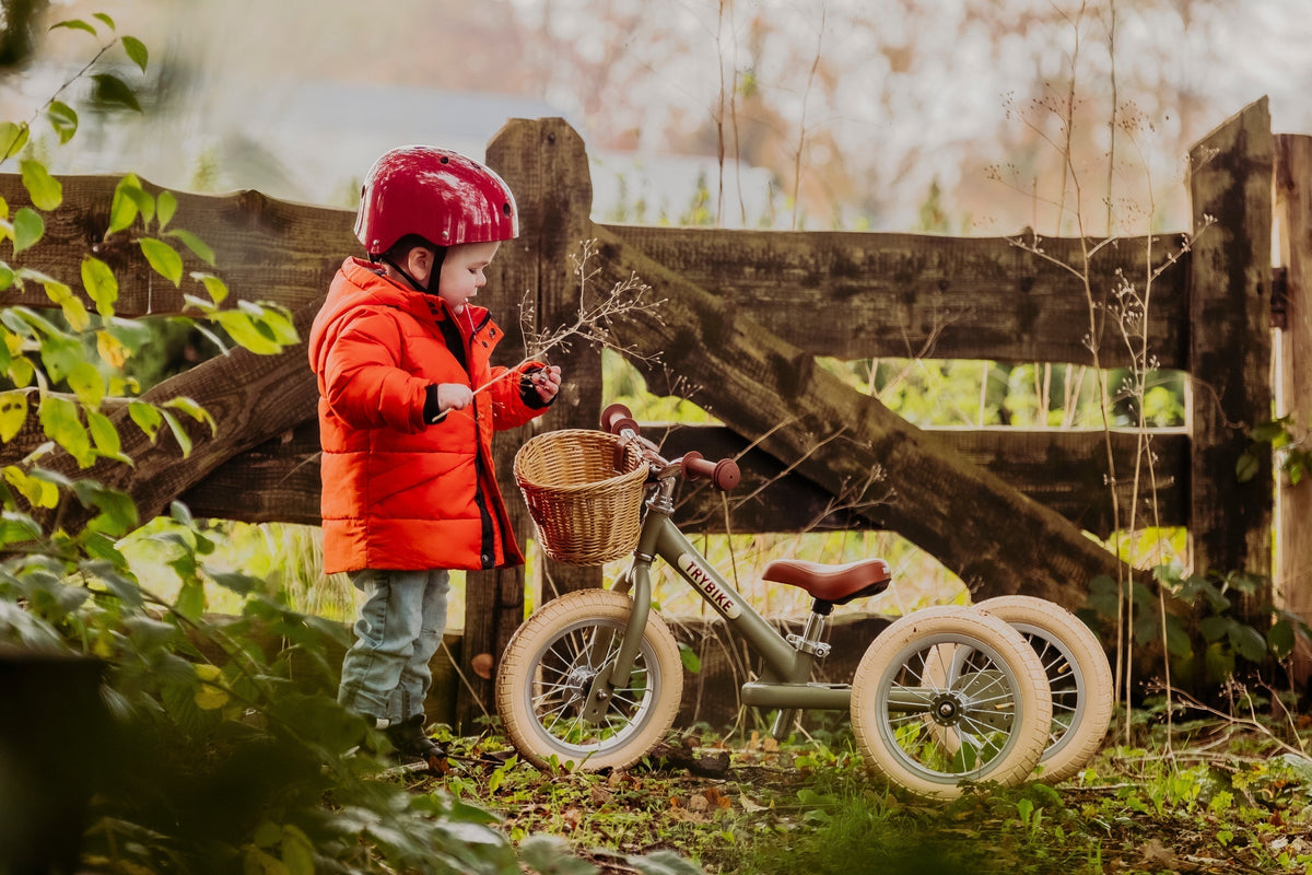 Things to Do in September with Kids: Lovely Ways to Welcome Autumn