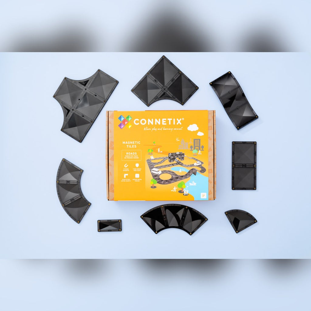 CONNETIX Creative Roads Pack box surrounded by black road tiles