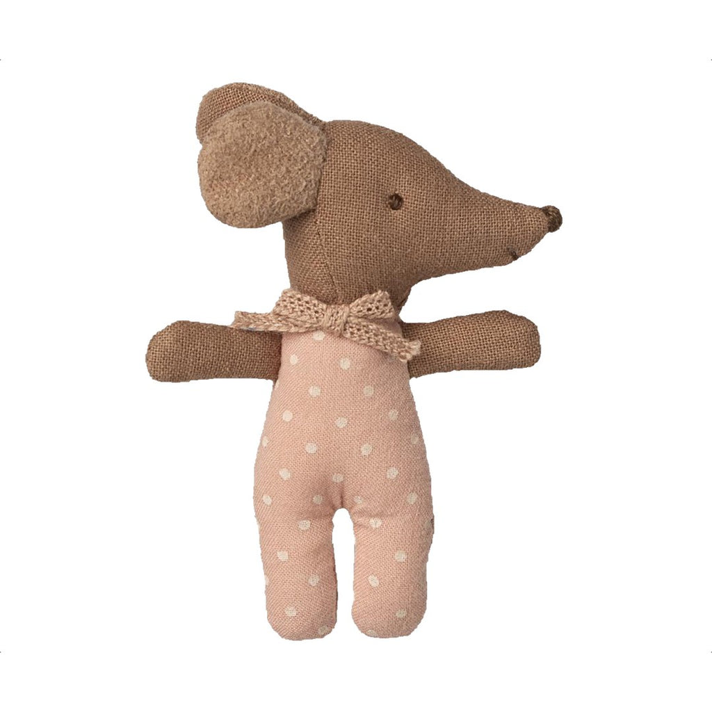 Maileg Sleepy Wakey baby mouse in rose, wide awake side with open eyes and a knitted pink bow