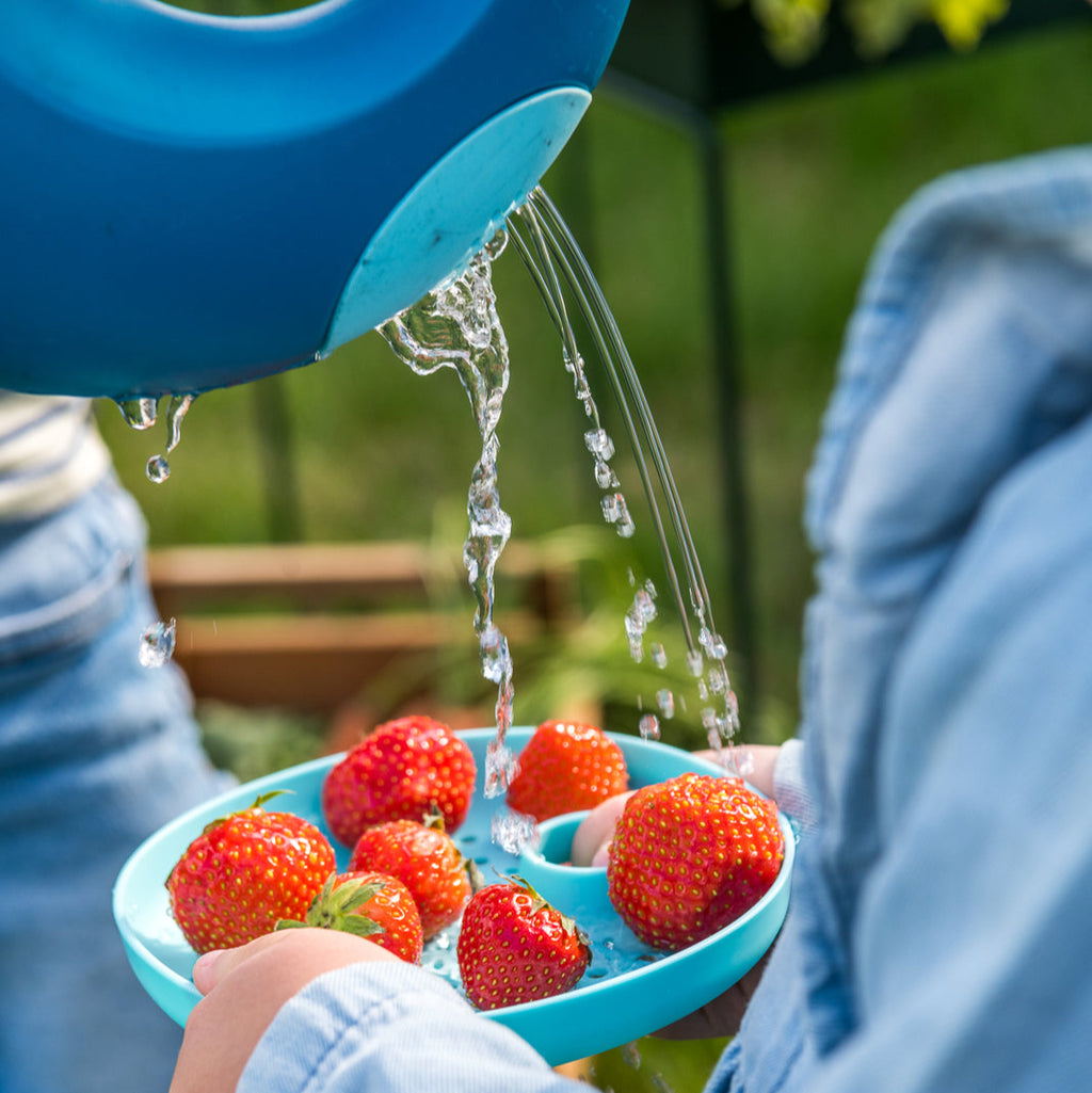 Quut Outdoor Toy Watering Can Cana (L) Ocean