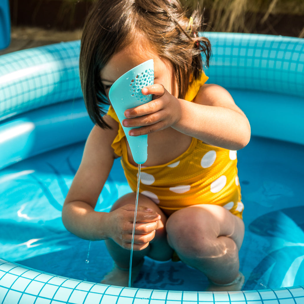 Quut Outdoor Toy Cuppi Set Ocean Blue