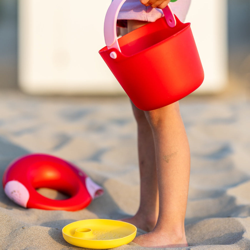 Quut Outdoor Toy Bucket Bucki Cherry/ Banana / Pink