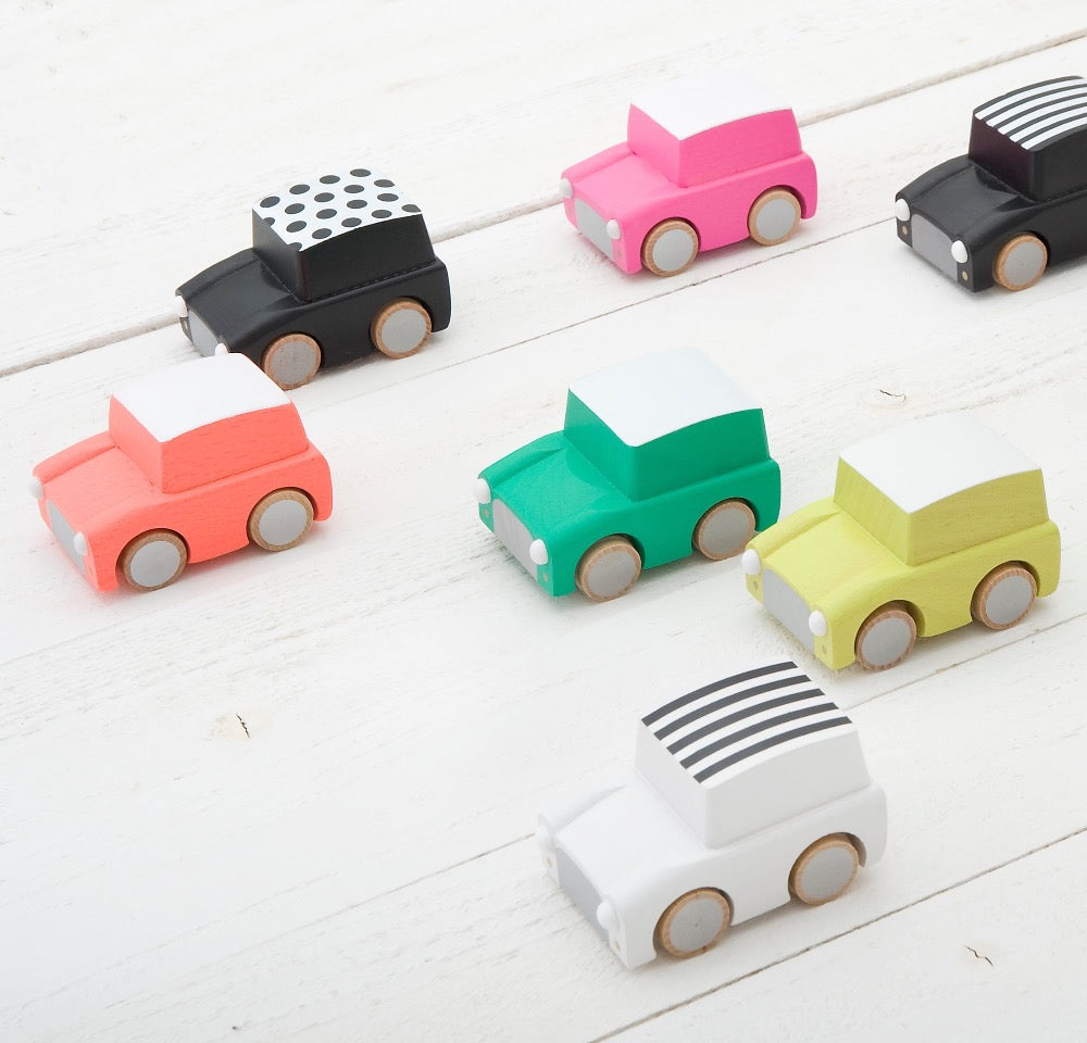 Kuruma Car Pink - Binky