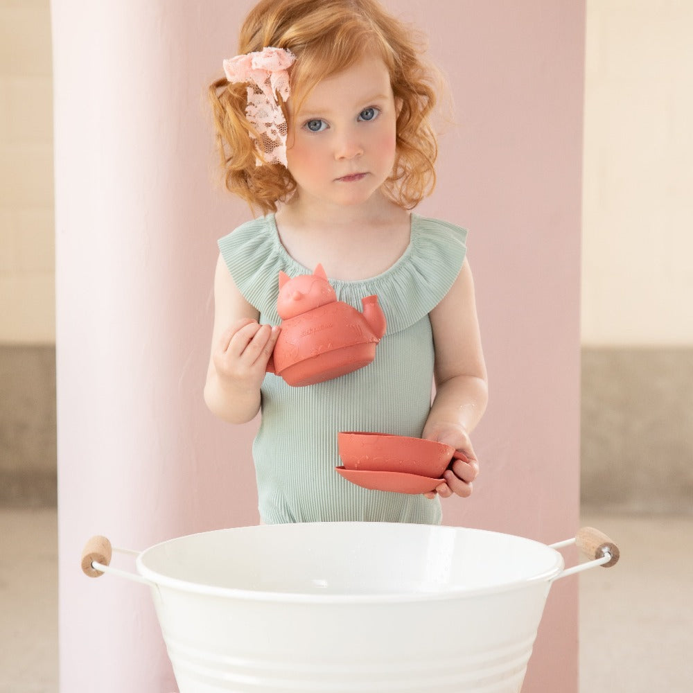Alice Bath Teapot - Binky
