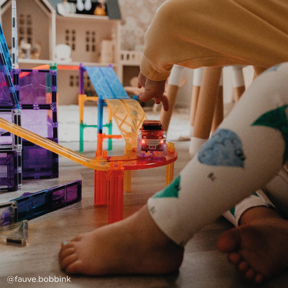 clever_clixx_race_track