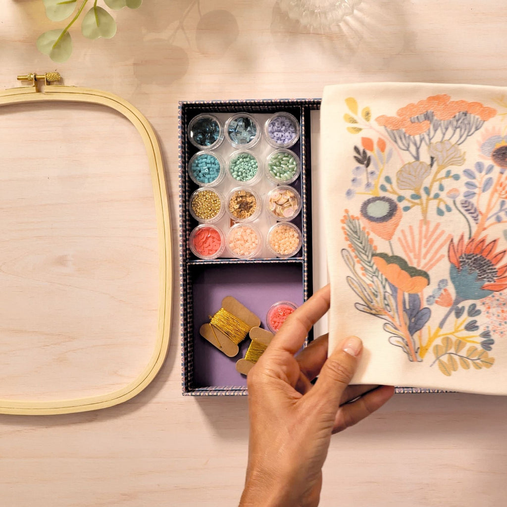 Djeco Atelier 58 - Beadwork