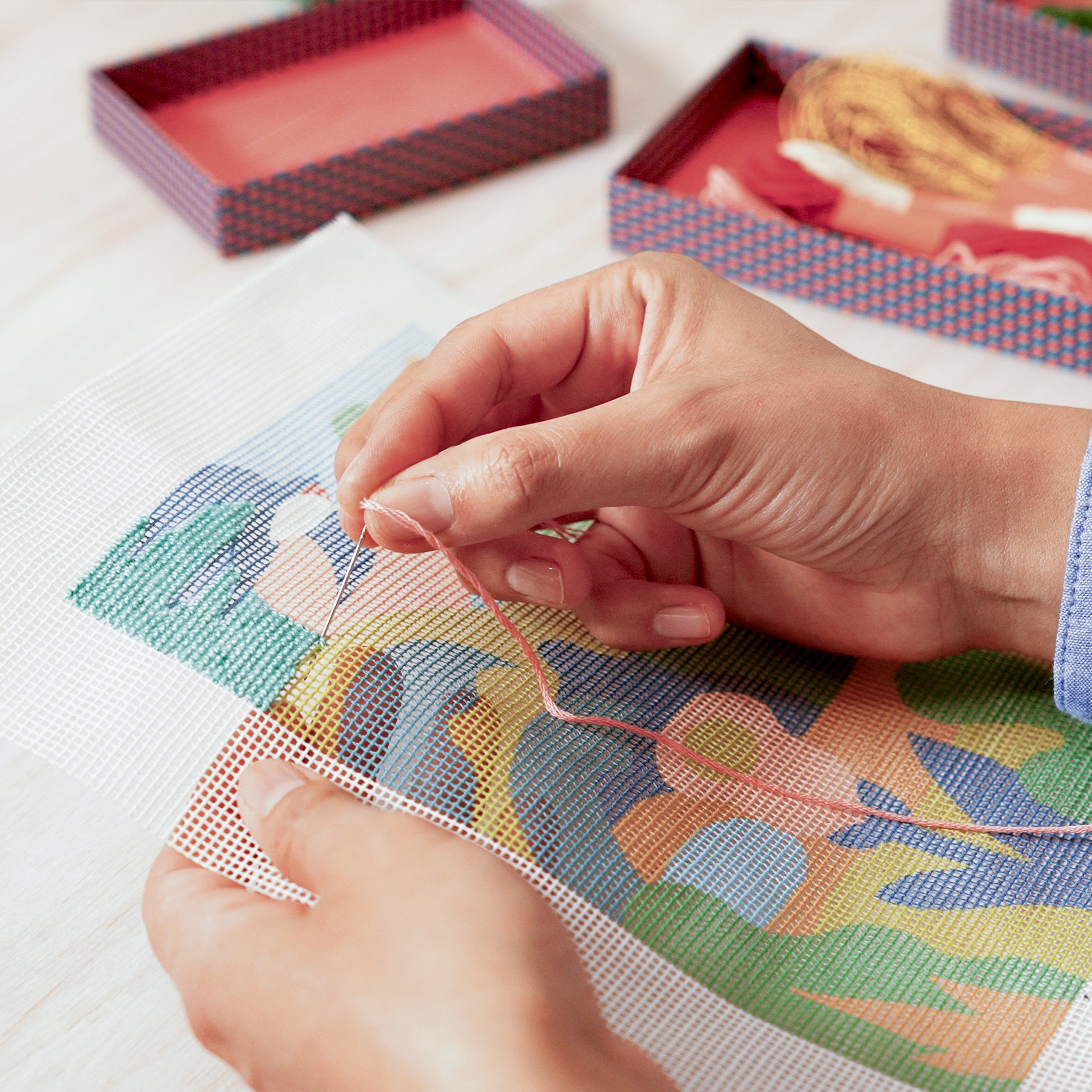 Djeco Atelier 65 Canvas Needlepoint