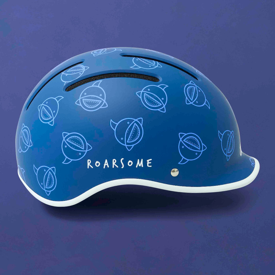 Blue helmet with white patterns and 'ROARSOME' text on a dark blue background