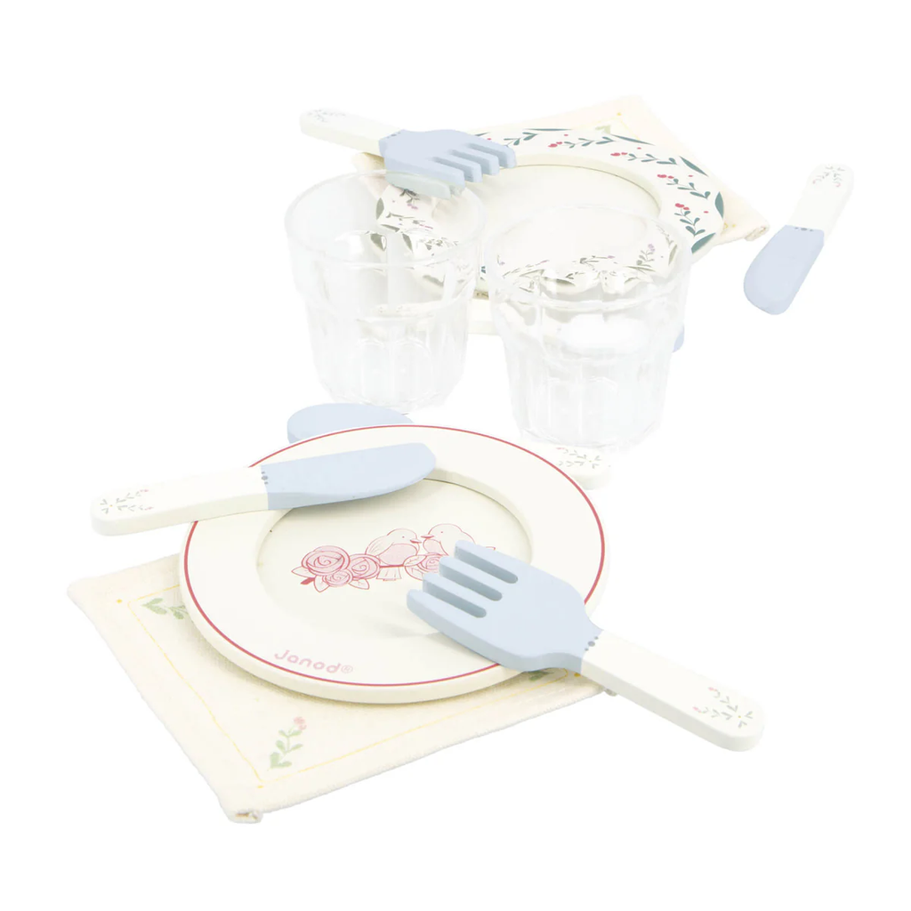 Janod Shiny Grandma Tea Set & Case