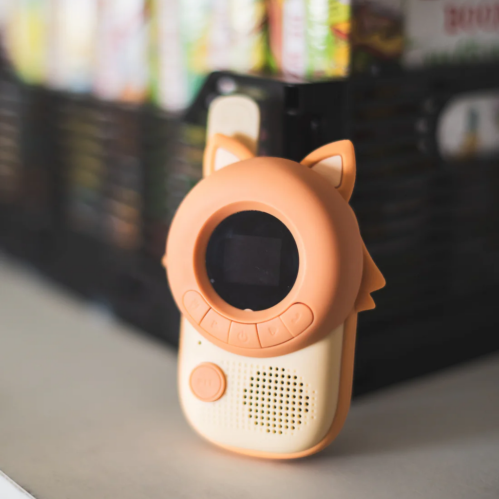 ZooFamily Foxes Walkie Talkie Radio