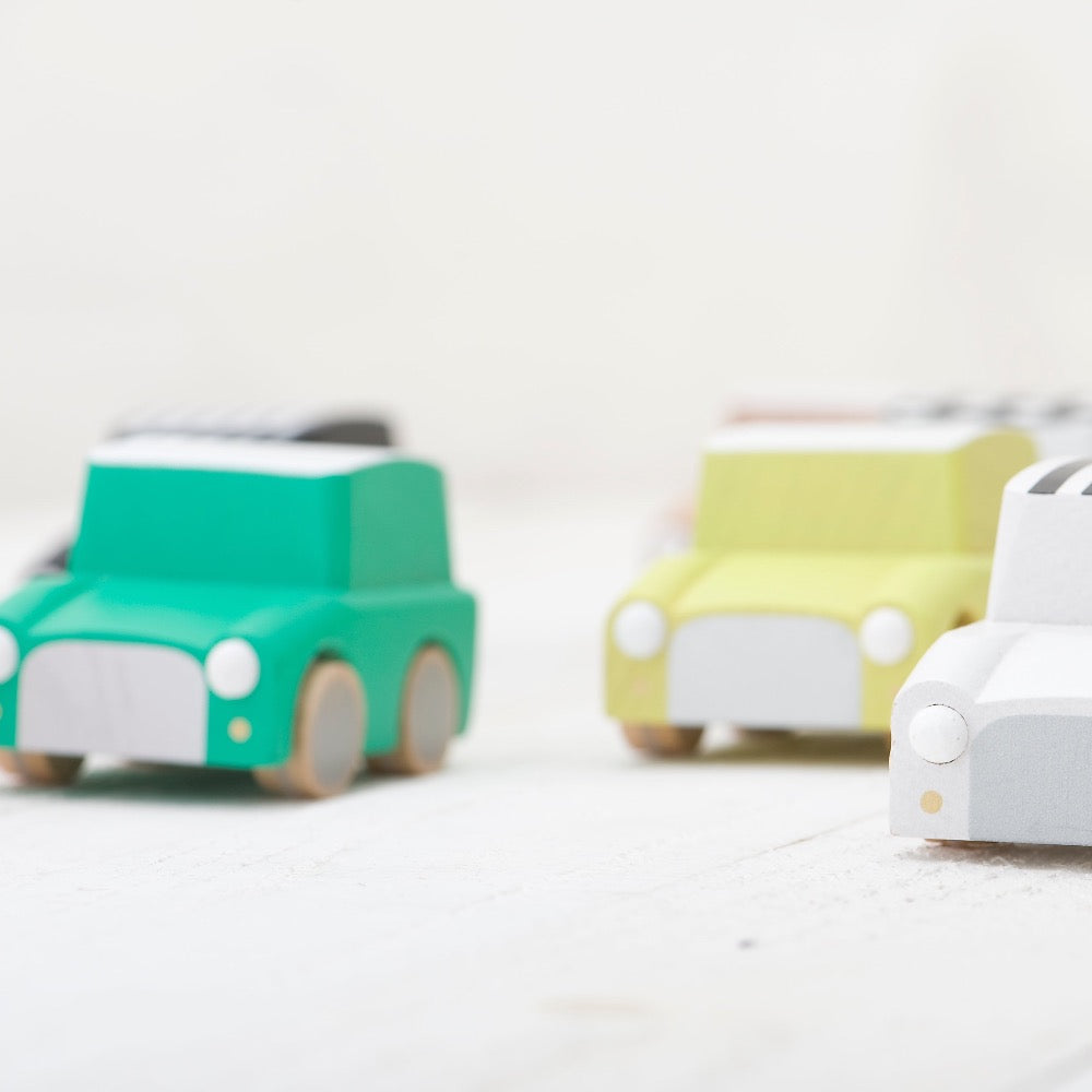 Kuruma Car Yellow - Binky