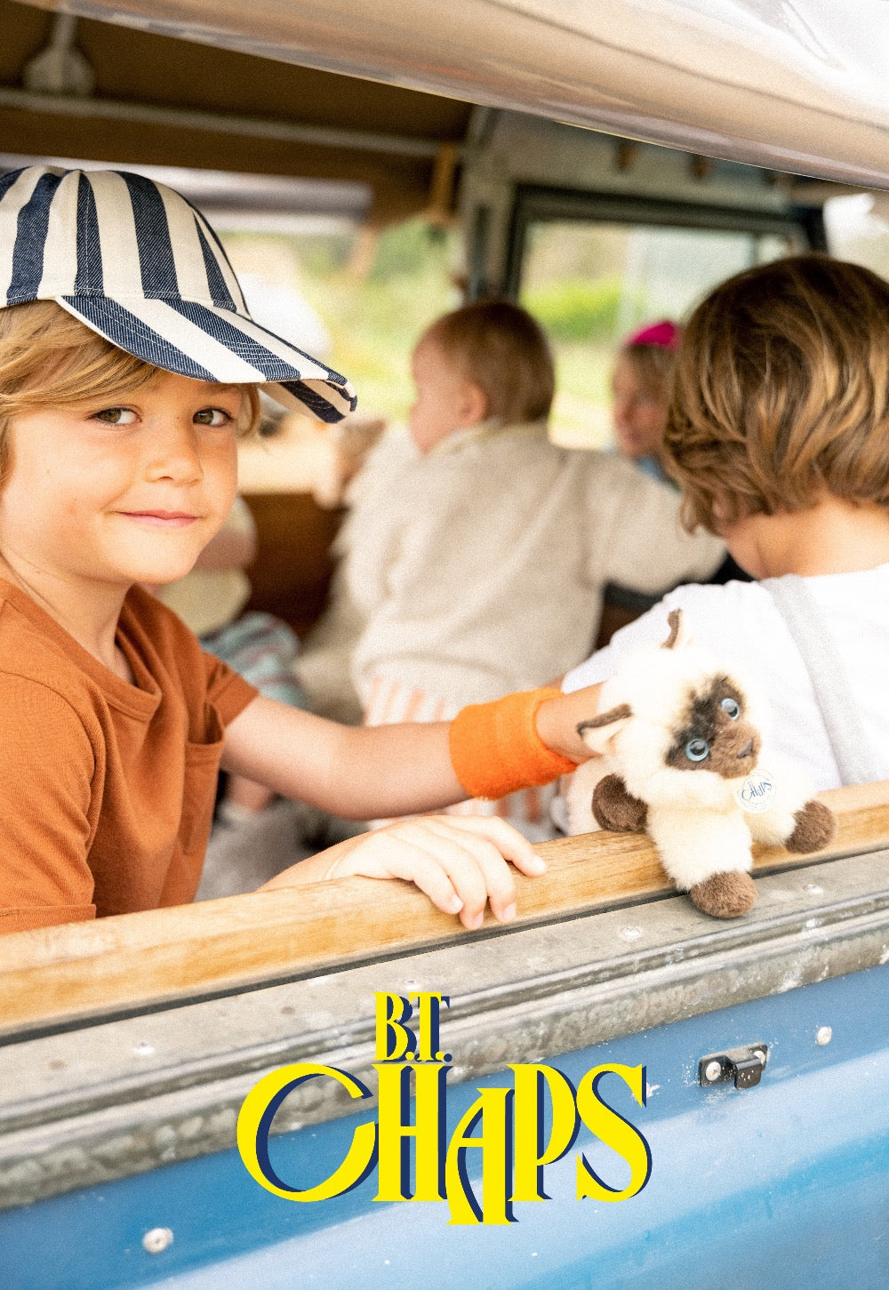 Eddie the Siamese in giftbox - Binky