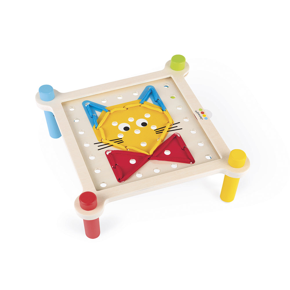 Lacing game table - Binky