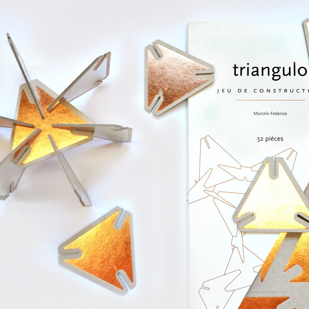 Triangulo ROC - Sculpture to construct - Binky
